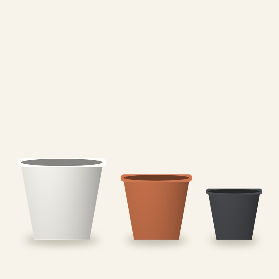 Classic Round Plastic Pot